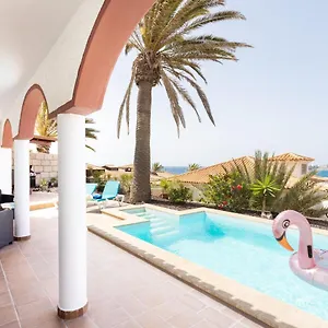  Villa Casa Platano - Private Pool - Ocean View - Bbq - Garden - Terrace - Free Wifi - Child & Pet-friendly - 4 Bedrooms - 8 People España