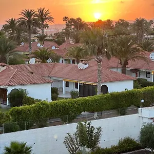 With A View - Playa Del Inglés, Taidia Apartamento
